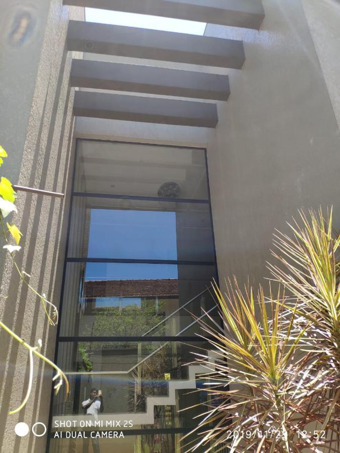 Casa Moderna No Centro Proxima A Atracoes Turisticas Villa Foz do Iguaçu Exteriör bild